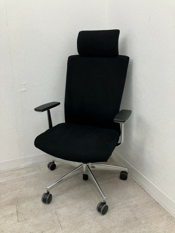 コクヨPUNTO(プント)チェア 固定肘付プントチェア 商品画像1