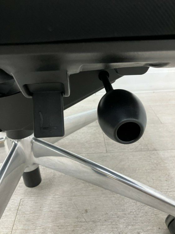 コクヨPUNTO(プント)チェア 固定肘付プントチェア 商品画像19