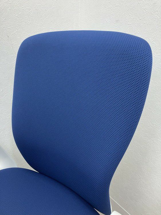 オカムラsulato(スラート)シリーズ 固定肘付スラートチェア 商品画像12