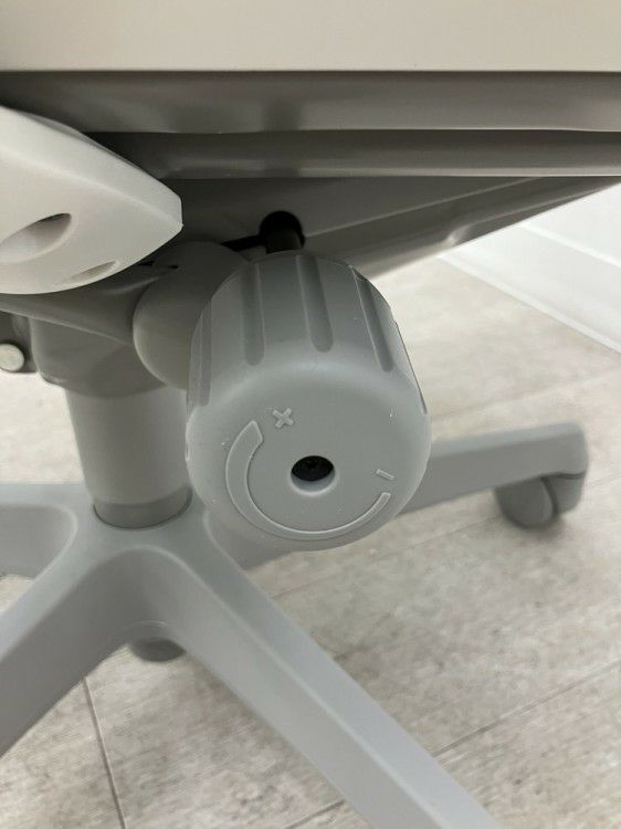 オカムラsulato(スラート)シリーズ 固定肘付スラートチェア 商品画像21