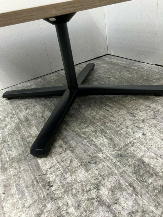 オカムラLives Meeting Table(ライブス ミーティングテーブル)シリーズ 900角ローテーブル 商品画像4