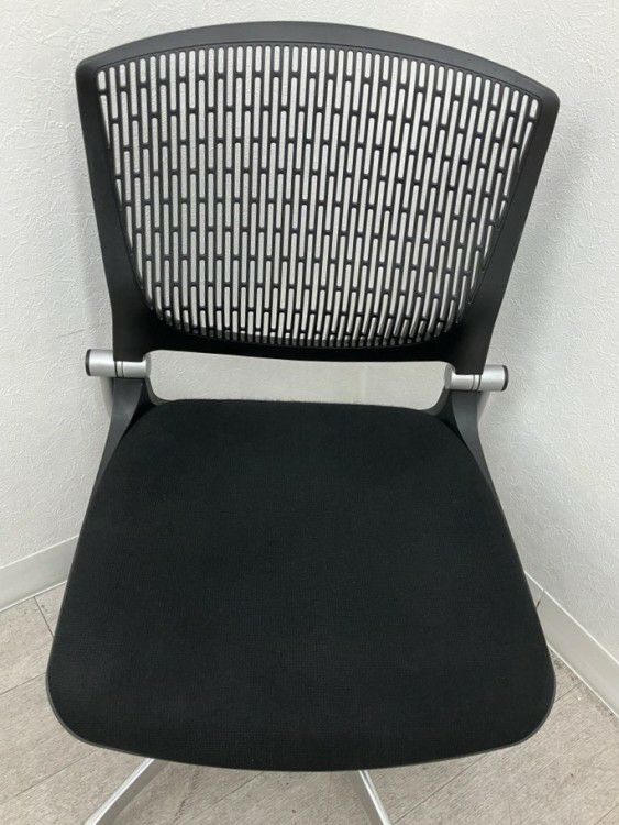 オカムラGrata（グラータ）チェア ミーティングチェア 商品画像6