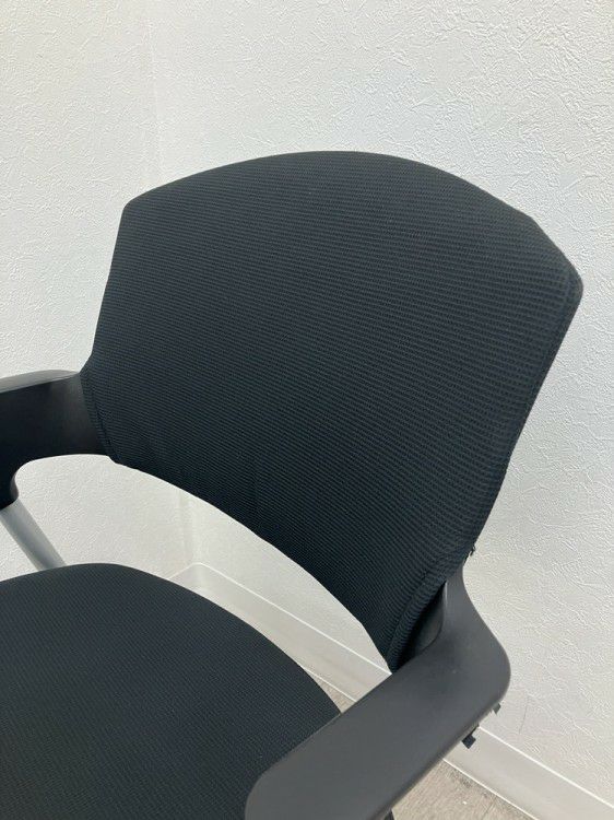 コクヨプロッティシリーズ スタッキングチェア 商品画像7