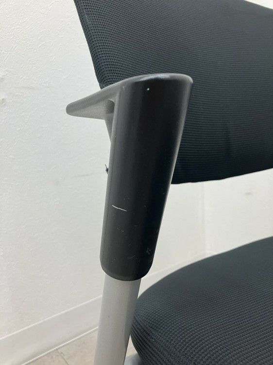 コクヨプロッティシリーズ スタッキングチェア 商品画像13