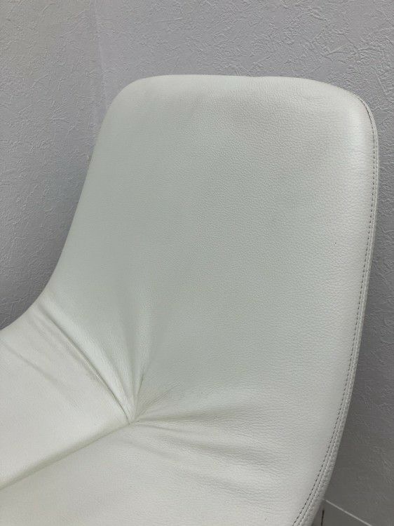 ポルトローナ・フラウ/Poltrona Frau ミーテイングチェア 商品画像9