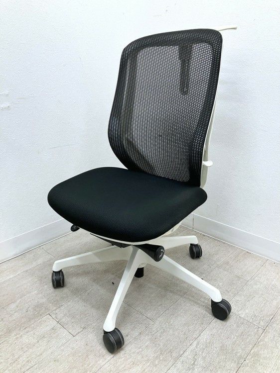 オカムラSylphy(シルフィー)チェア シルフィーチェア 商品画像1