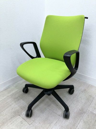 オカムラCG-M(シージーエム)シリーズ 固定肘付CG-Mチェア 商品画像1