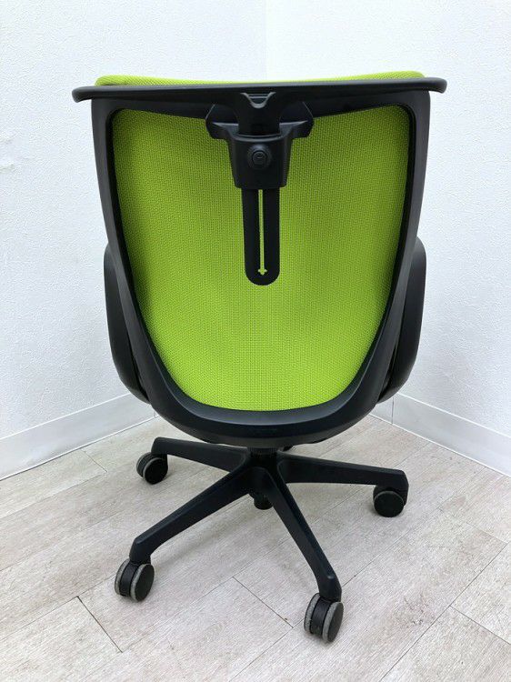 オカムラCG-M(シージーエム)シリーズ 固定肘付CG-Mチェア 商品画像4