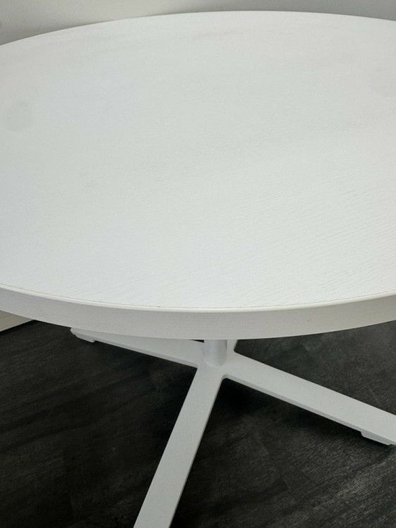 コクヨビエナ（VIENA）シリーズ 丸テーブル 商品画像3