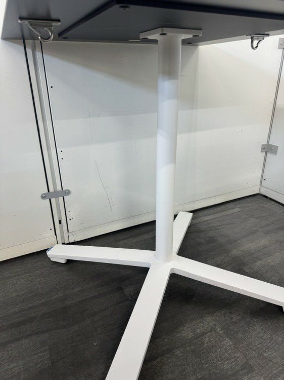 コクヨビエナ（VIENA）シリーズ 角テーブル 商品画像4