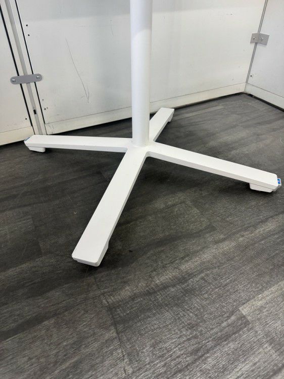 コクヨビエナ（VIENA）シリーズ 角テーブル 商品画像5