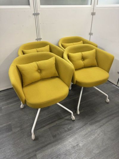 コクヨCOODE（コーデ）シリーズ ミーティングチェア4脚セット 商品画像1