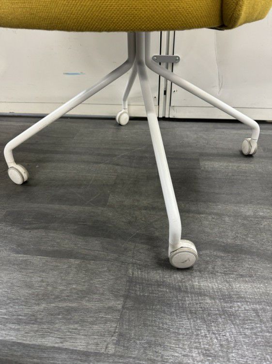 コクヨCOODE（コーデ）シリーズ ミーティングチェア4脚セット 商品画像6