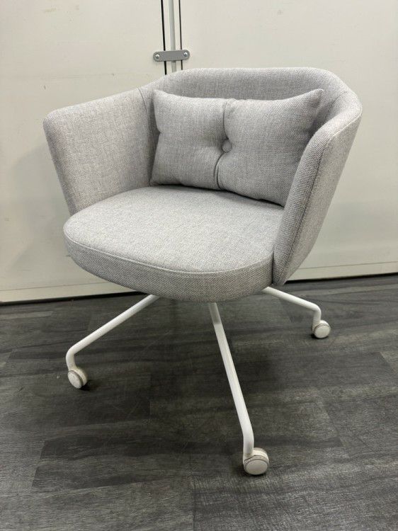 コクヨCOODE（コーデ）シリーズ ミーティングチェア4脚セット 商品画像2