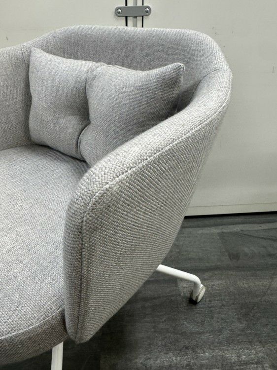 コクヨCOODE（コーデ）シリーズ ミーティングチェア4脚セット 商品画像7