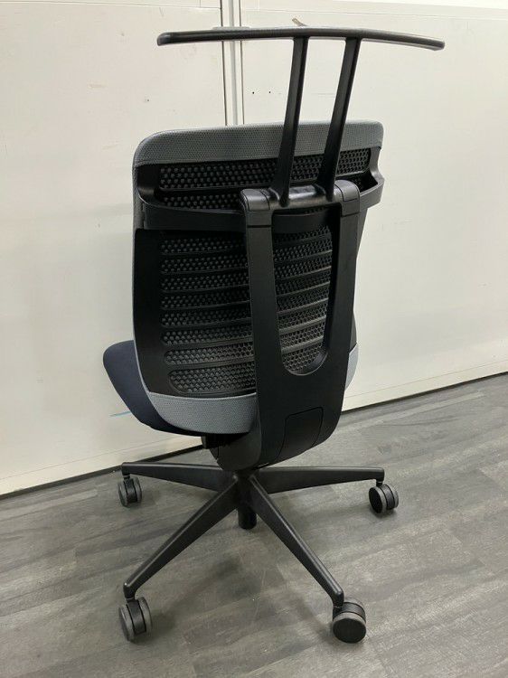 コクヨBELGER(ベルガー)チェア ベルガーチェア 商品画像2