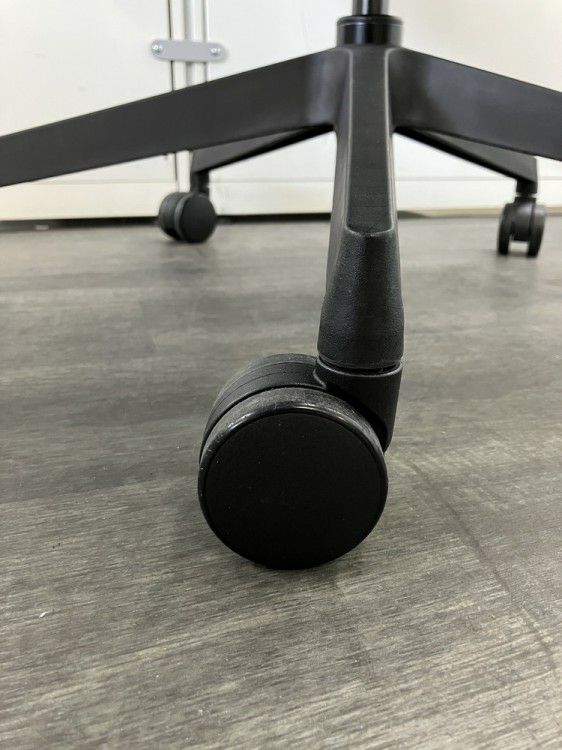 ナイキ固定肘付セリフトチェア 商品画像13