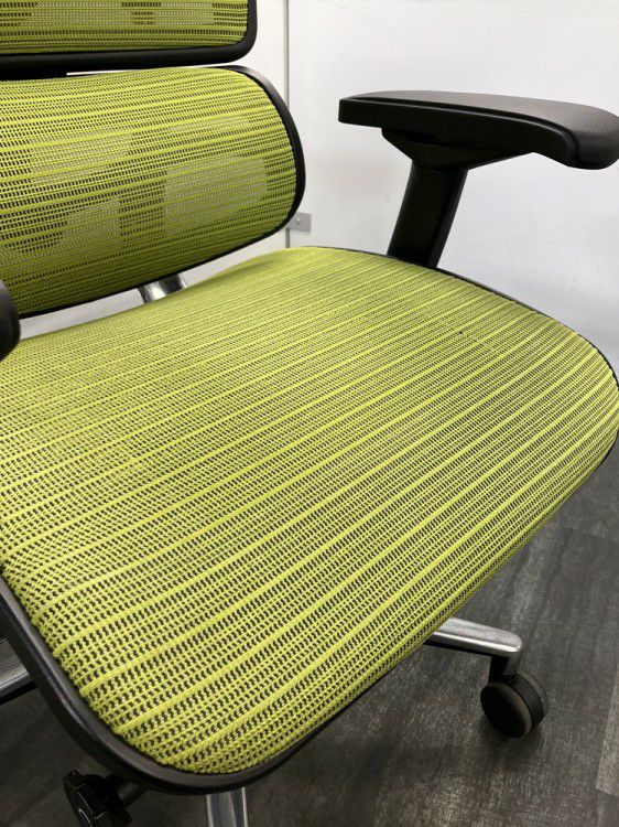 エルゴヒューマン可動肘付ベーシックチェア 商品画像5