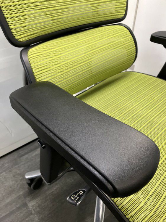 エルゴヒューマン可動肘付ベーシックチェア 商品画像7