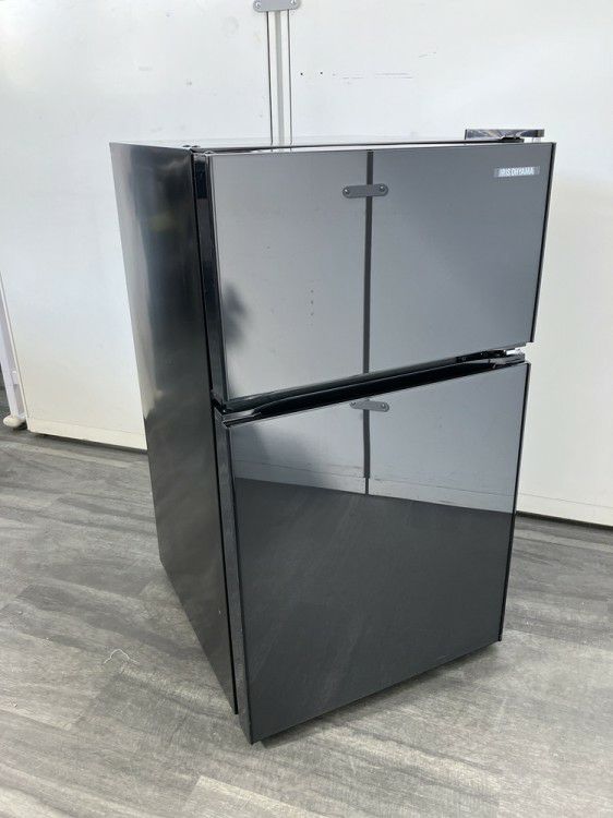 アイリスオーヤマ2ドア冷蔵庫 商品画像1
