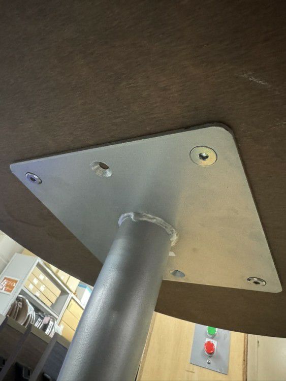 ウチダ（内田洋行）ハイテーブル 商品画像3