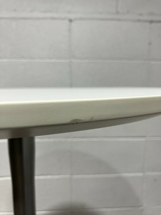 ウチダ（内田洋行）ハイテーブル 商品画像11