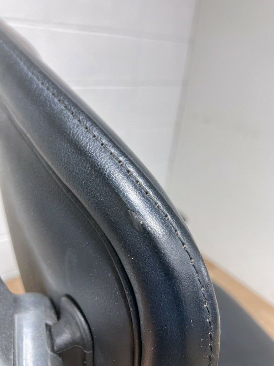 オカムラコンテッサ（Contessa）チェア 可動肘付コンテッサチェア 商品画像17