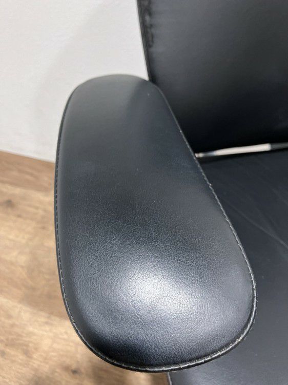 オカムラコンテッサ（Contessa）チェア 可動肘付コンテッサチェア 商品画像5