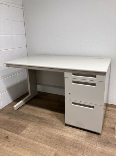 INABA/イナバデュエナシリーズ 1200片袖デスク 商品画像1