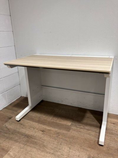 コクヨisシリーズ 1000平デスク 商品画像1