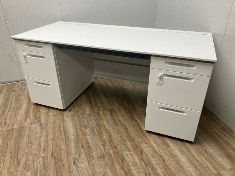 コクヨisシリーズ ダイヤル式1600両袖デスク 商品画像2