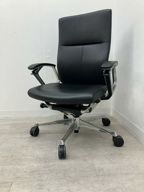 オカムラDuke(デューク)シリーズ 固定肘付デュークチェア 商品画像11