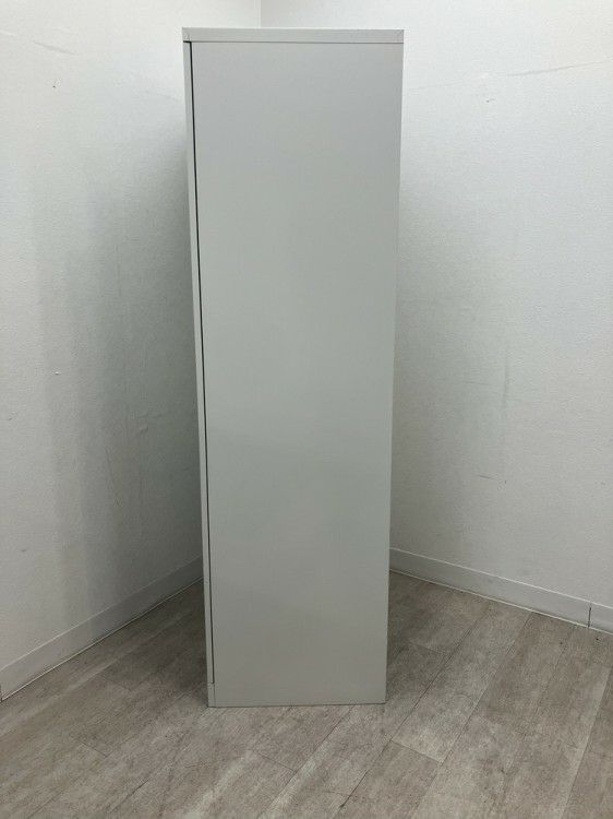 東京鋼器4人用ロッカー 商品画像8