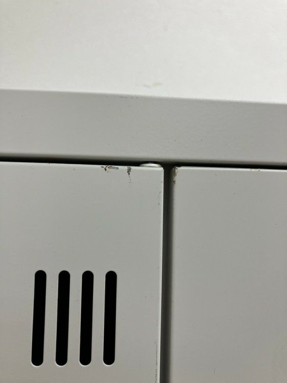 東京鋼器4人用ロッカー 商品画像10