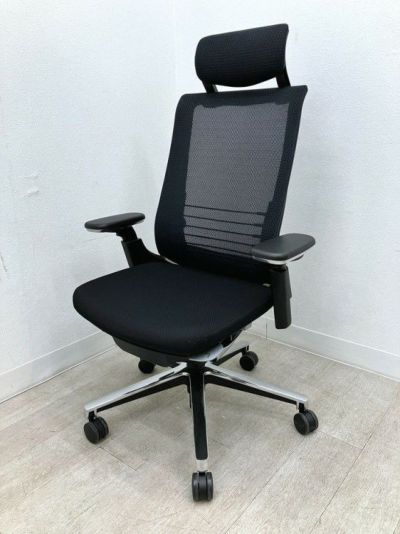 コクヨINSPINE（インスパイン）チェア 可動肘付インスパインチェア 商品画像1