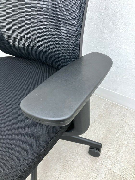 コクヨBezel(ベゼル)チェア 可動肘付ベゼルチェア 商品画像7