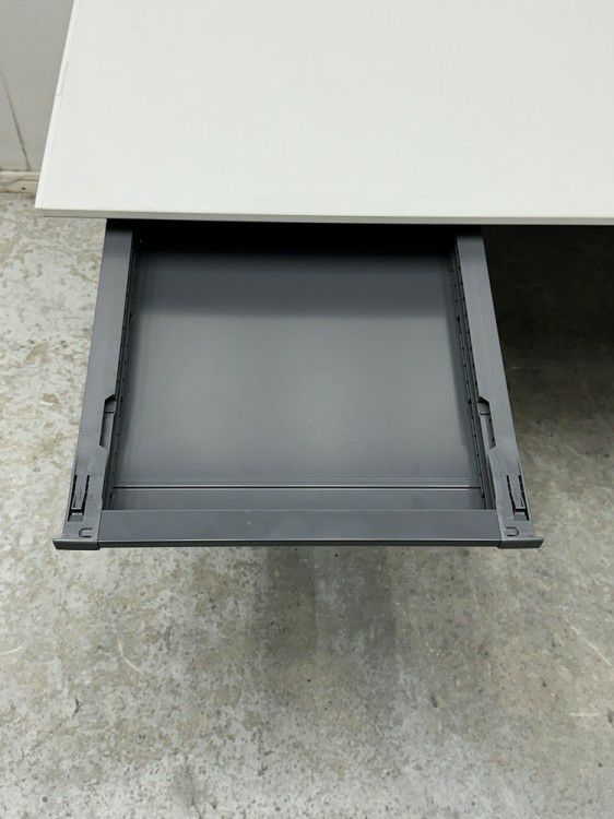 コクヨisシリーズ 1800平デスク 商品画像4