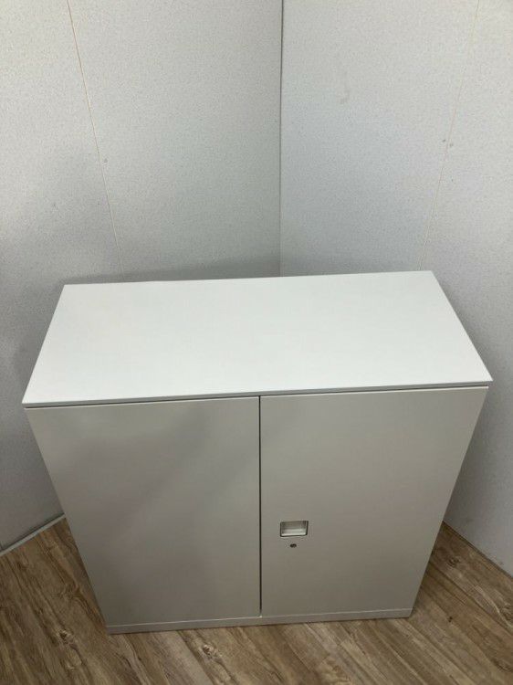 オカムラレクトラインシリーズ 天板付両開き書庫 商品画像3