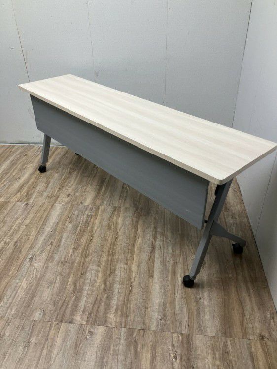 オカムラフラプターシリーズ 1800サイドスタックテーブル 商品画像2