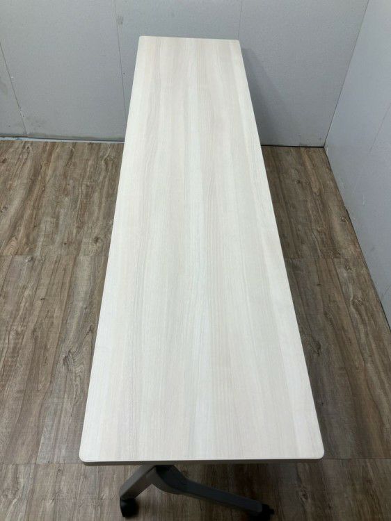 オカムラフラプターシリーズ 1800サイドスタックテーブル 商品画像5