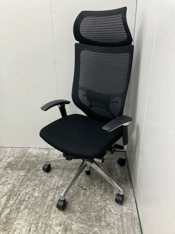 オカムラBaron(バロン)チェア 可動肘付きバロンチェア 商品画像1