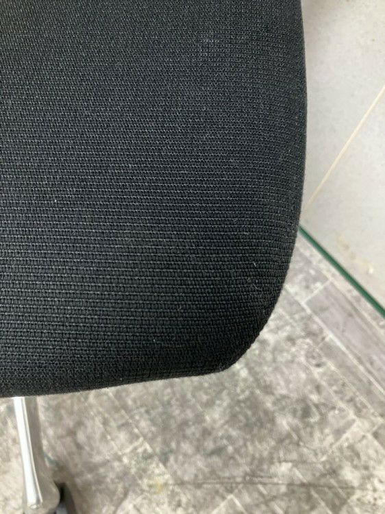 オカムラBaron(バロン)チェア 可動肘付きバロンチェア 商品画像6