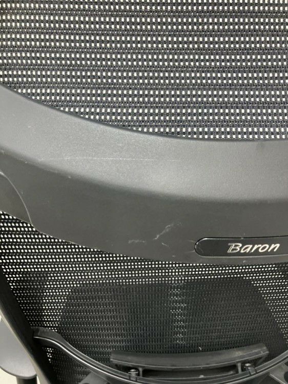 オカムラBaron(バロン)チェア 可動肘付きバロンチェア 商品画像10