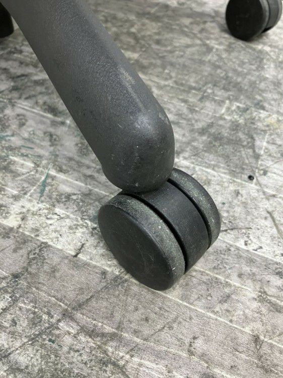 HermanMiller（ハーマンミラー）アーロンチェア アーロンチェア 商品画像6