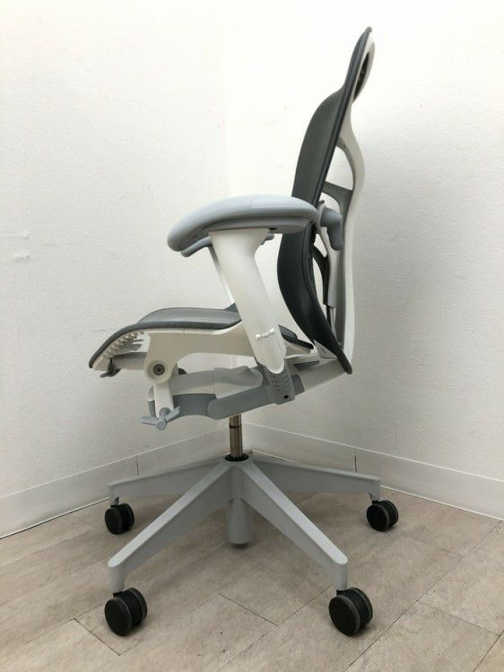 HermanMiller（ハーマンミラー）Mirra 2 Chairs/ミラ2チェア 可動肘付ミラ2チェア 商品画像4