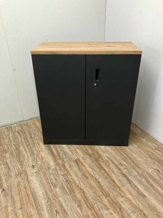 イトーキeSキャビネット(エスキャビネット)シリーズ 天板付両開き書庫 商品画像1