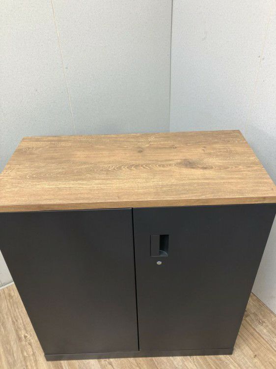 イトーキeSキャビネット(エスキャビネット)シリーズ 天板付両開き書庫 商品画像3