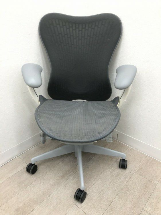 HermanMiller（ハーマンミラー）Mirra 2 Chairs/ミラ2チェア 可動肘付ミラ2チェア 商品画像2