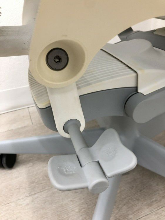 HermanMiller（ハーマンミラー）Mirra 2 Chairs/ミラ2チェア 可動肘付ミラ2チェア 商品画像16