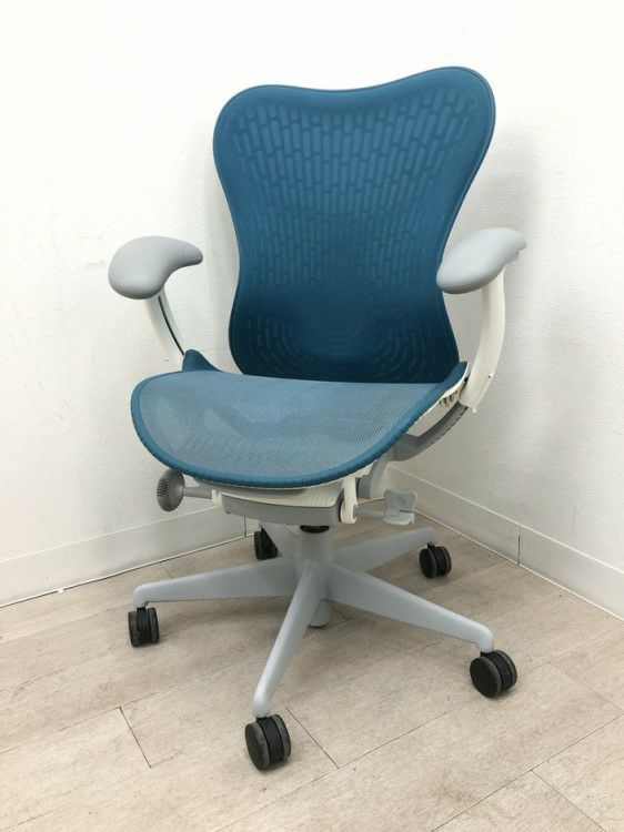 HermanMiller（ハーマンミラー）Mirra 2 Chairs/ミラ2チェア 可動肘付ミラ2チェア 商品画像1